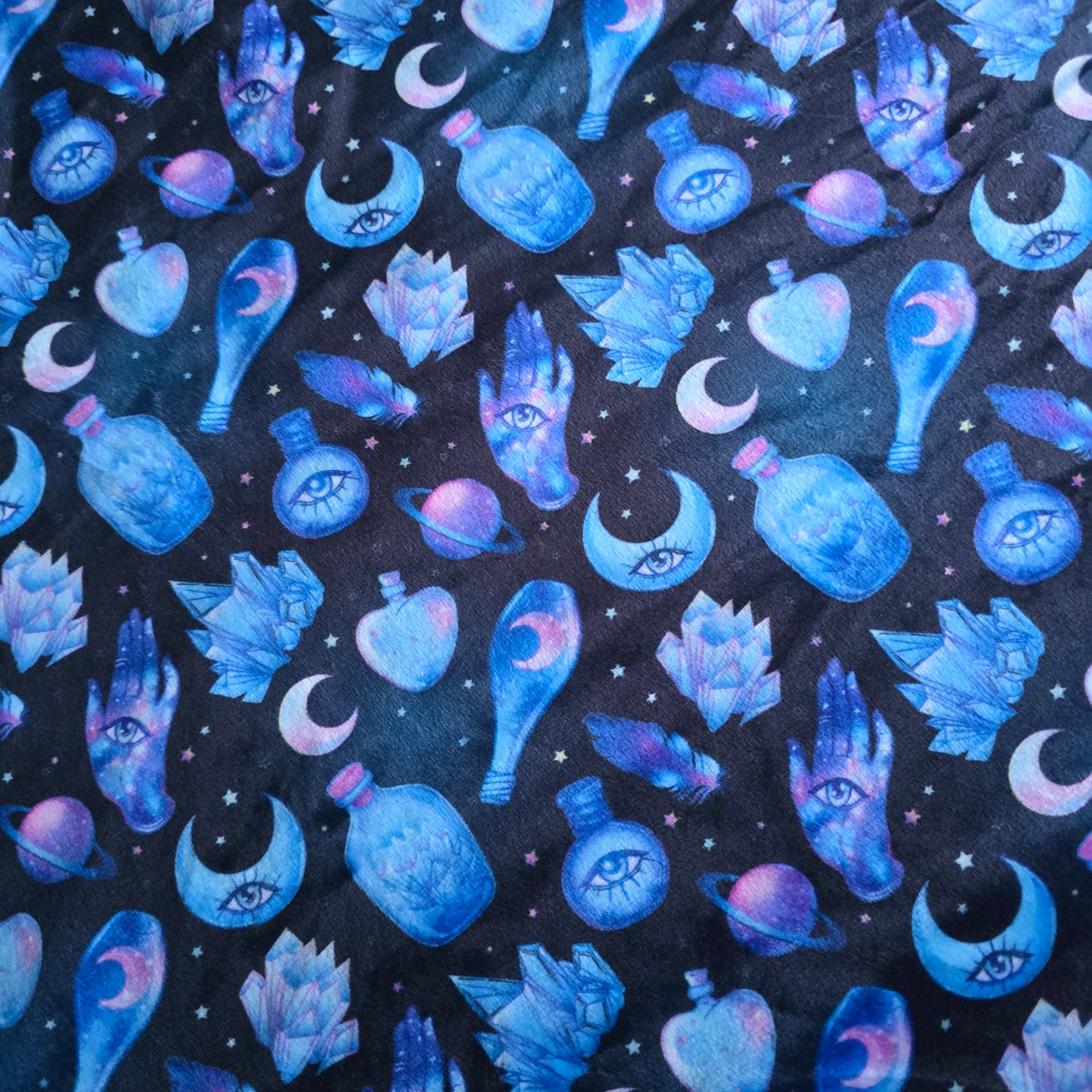 Remnant Magical Elements Velvet ( £16PM)