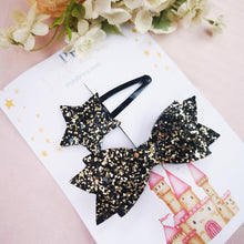 Load image into Gallery viewer, Black and gold Bow set
