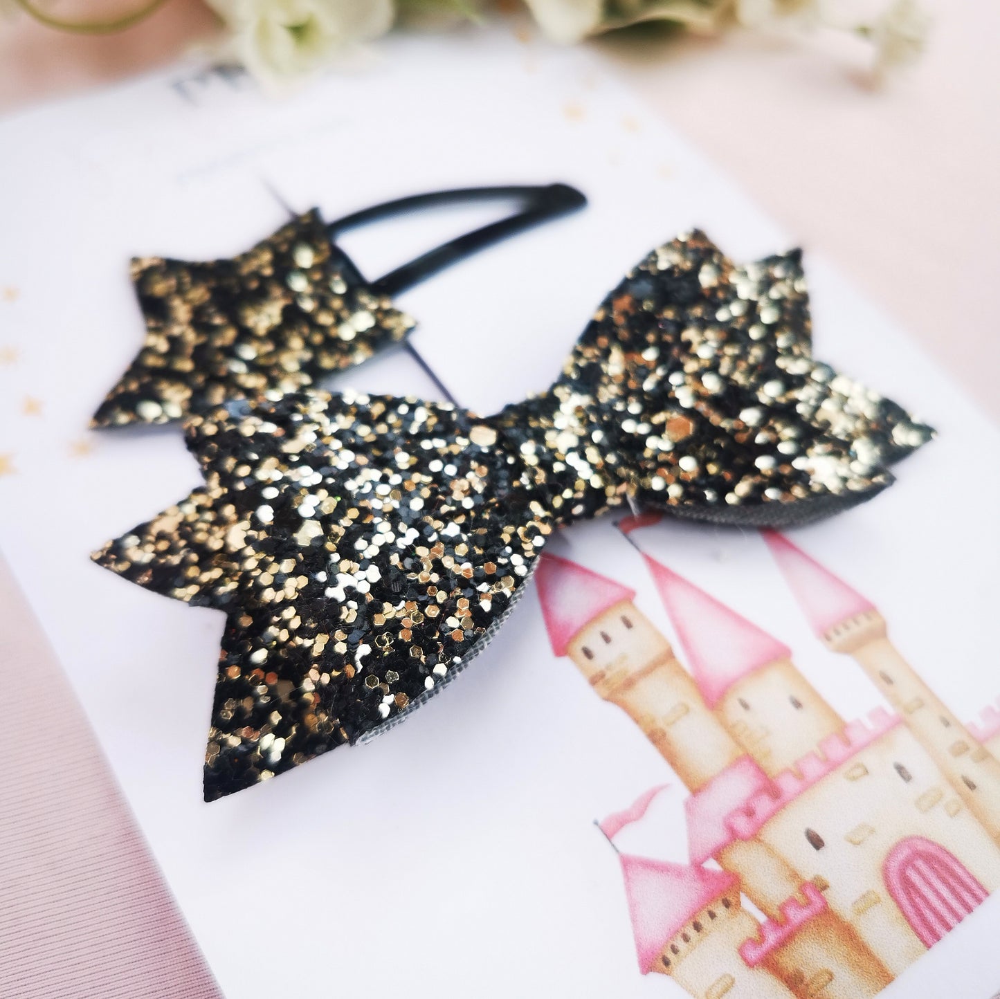 Black and gold Bow set