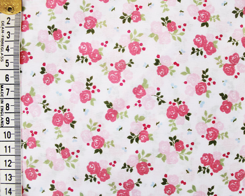 Dinky Triple Rose Poly Cotton (£3.50 PM)