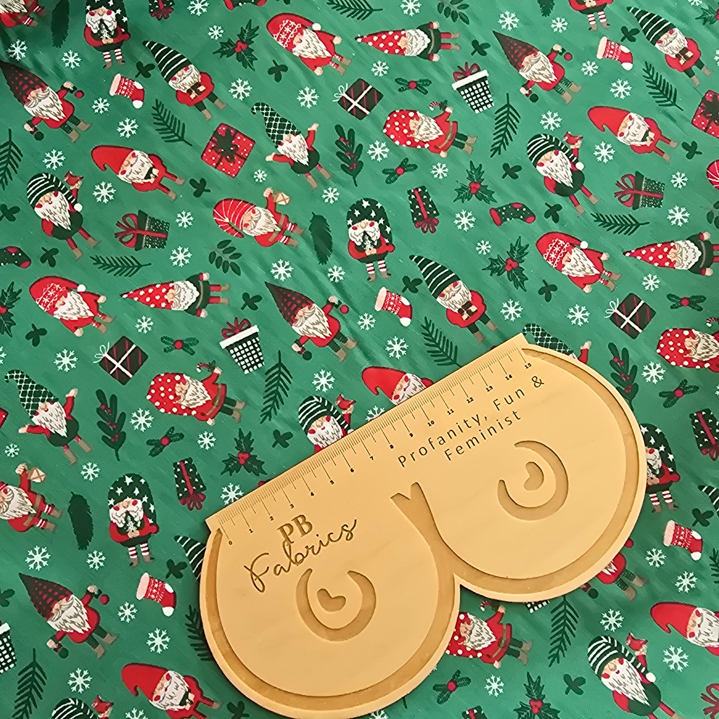 Gnoming around christmas polycotton (£4pm)